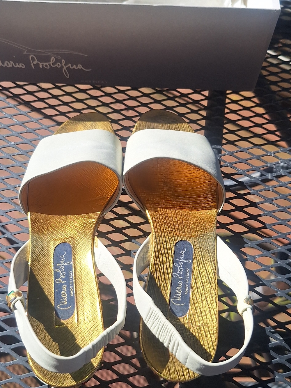 Vtg Mario Bologna Riccione White Leather Cork Wedge Sandals w/ Gold Beads 8 - Picture 8 of 10